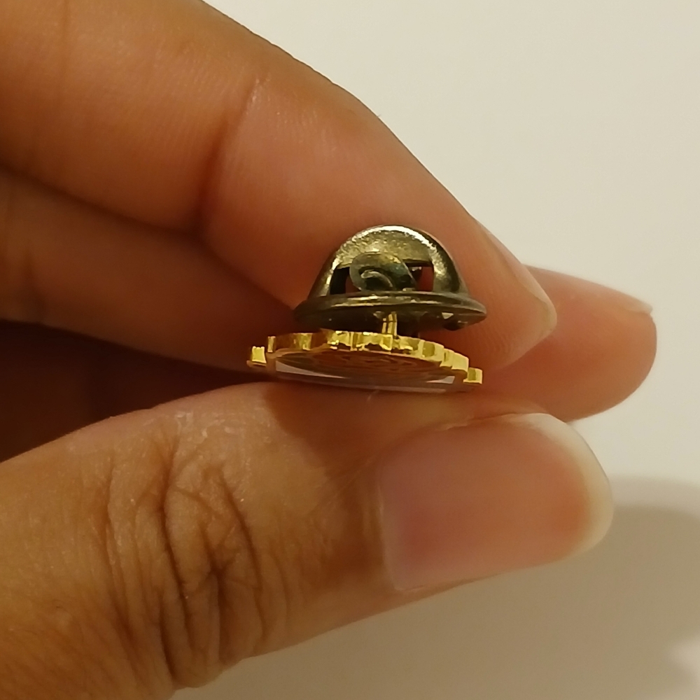 Vintage American Red Cross Arc Pin 99th Tournament of Roses Bin 1984 - Picture 7 of 9